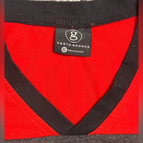 Garth Brooks world tour jersey T-shirt - Picture 4 of 14